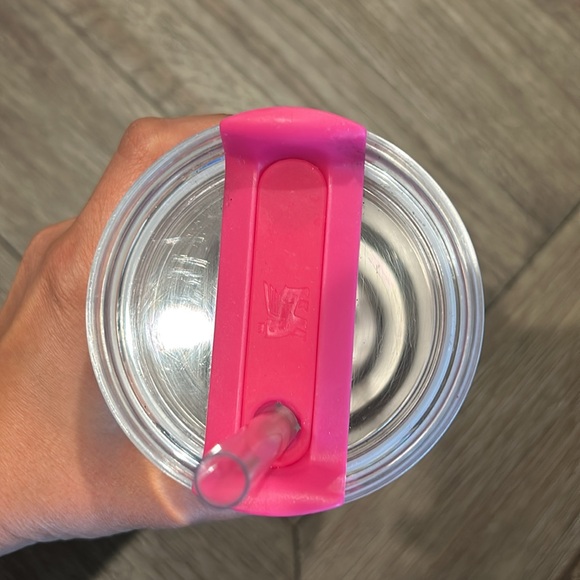 Stanley Barbie Pink 20 oz tumbler - Picture 3 of 5